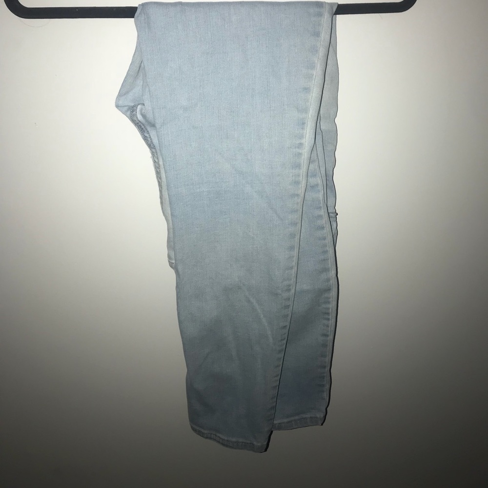 light wash jeans